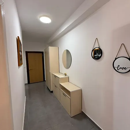 The Golden Corner アパート